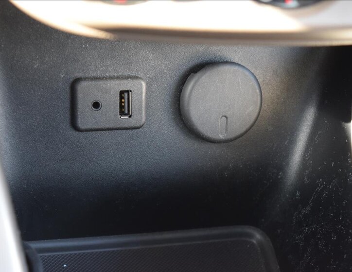 Opel Adam Hatchback 1,2 l 51 kw