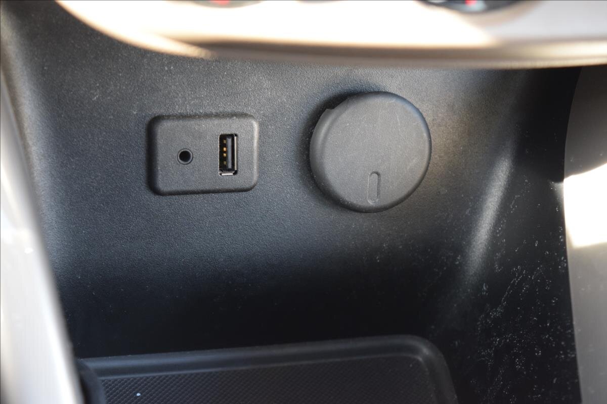 Opel Adam Hatchback 1,2 l 51 kw