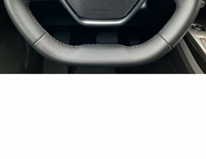 Peugeot 308 SUV 0,0 96 kw