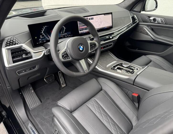 BMW X7 5