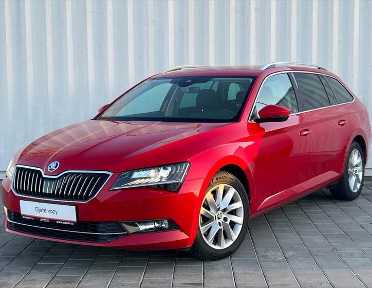 Škoda Superb Kombi 1,5 l 110 kw