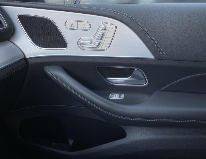 Mercedes-Benz GLE 19