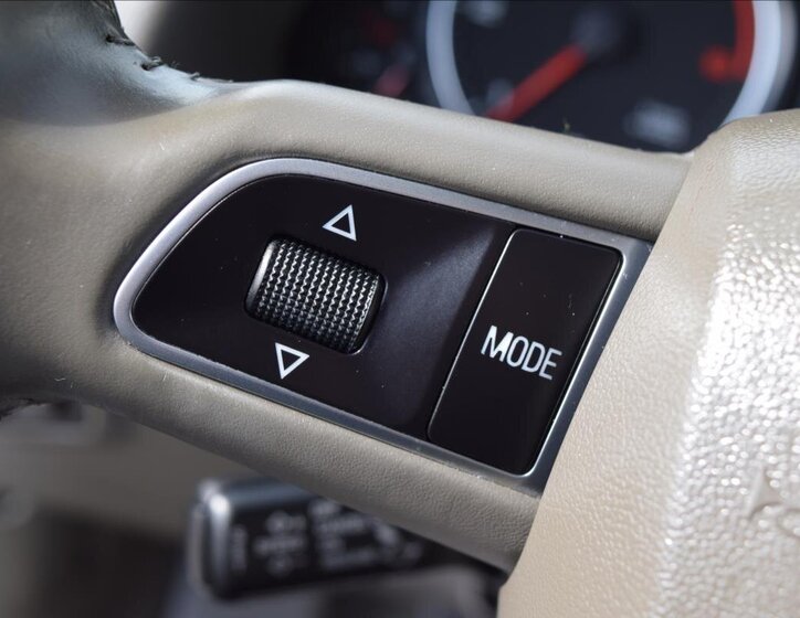 Audi Q5 SUV / Terénní 2,0 l 105 kw