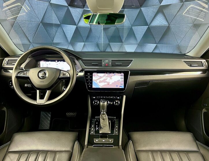 Škoda Superb Kombi 2,0 l 140 kw