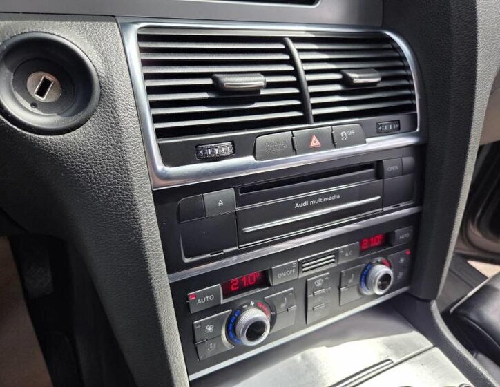 Audi Q7 SUV 4,1 l 250 kw