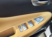 Hyundai Santa Fe SUV / Terénní 2,2 l 142 kw