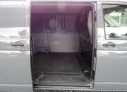 Volkswagen Transporter Skříň 2,0 l 110 kw