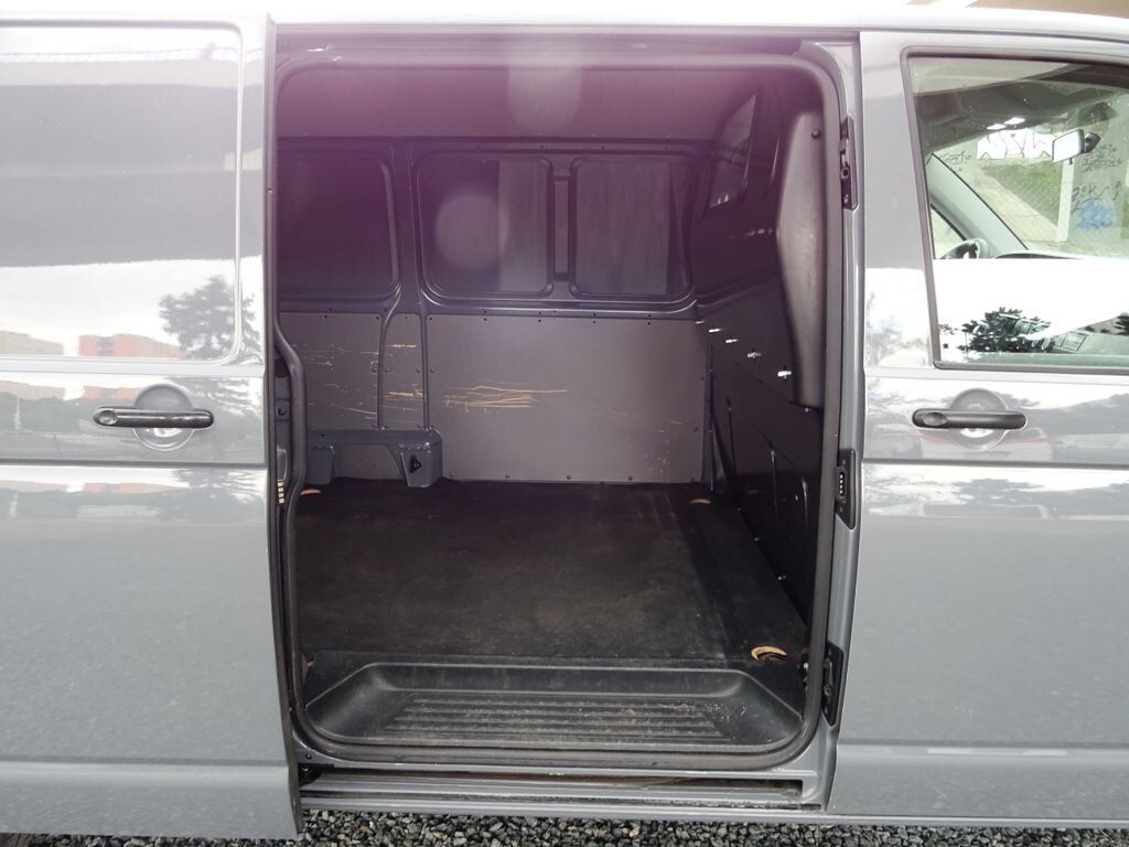 Volkswagen Transporter Skříň 2,0 l 110 kw