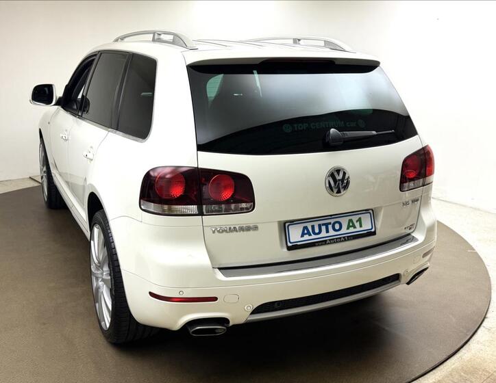 Volkswagen Touareg 6