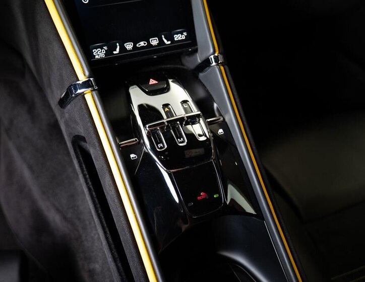 Ferrari Roma Kupé 3,9 l 456 kw