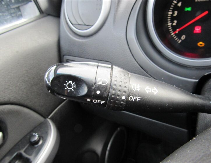 Suzuki Grand Vitara SUV 2,0 l 103 kw