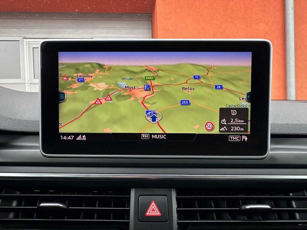 Audi A4 Kombi 2,0 l 140 kw