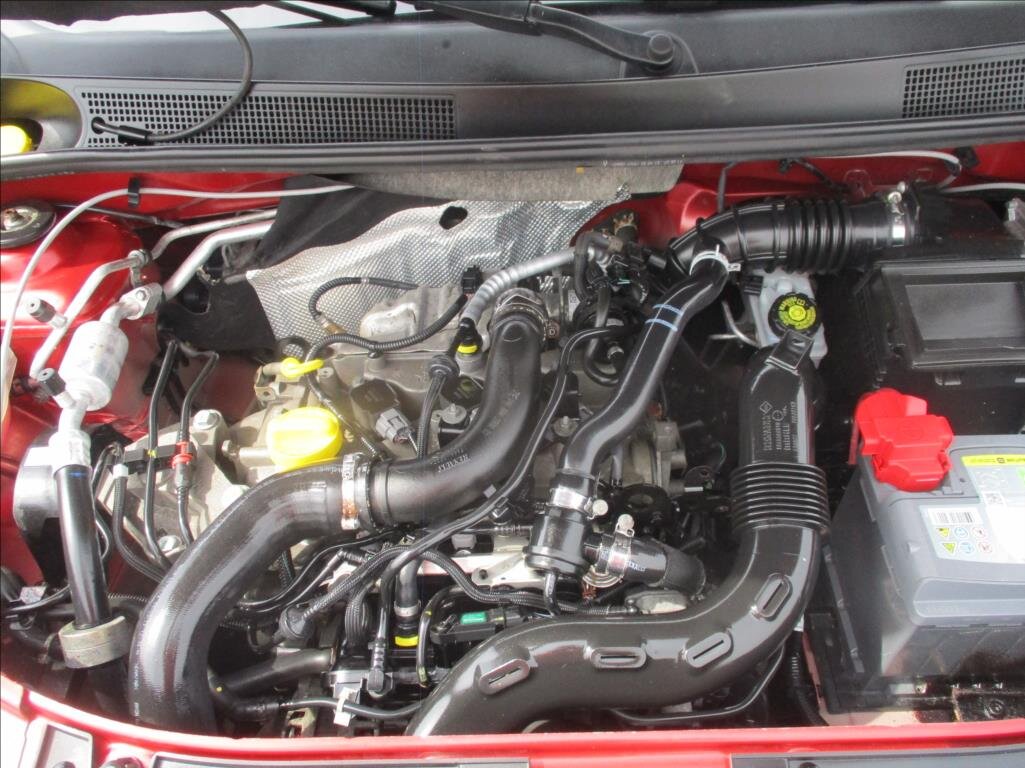 Dacia Sandero Hatchback 898,0 66 kw