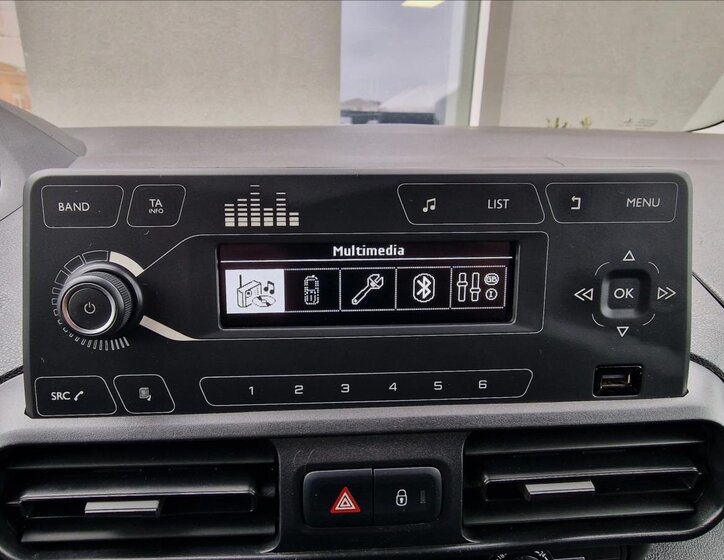 Peugeot Partner Skříň 1,2 l 81 kw