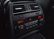 BMW Řada 7 Sedan / Limuzína 4,4 l 300 kw