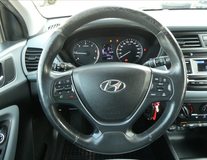 Hyundai i20 Hatchback 1,1 l 55 kw