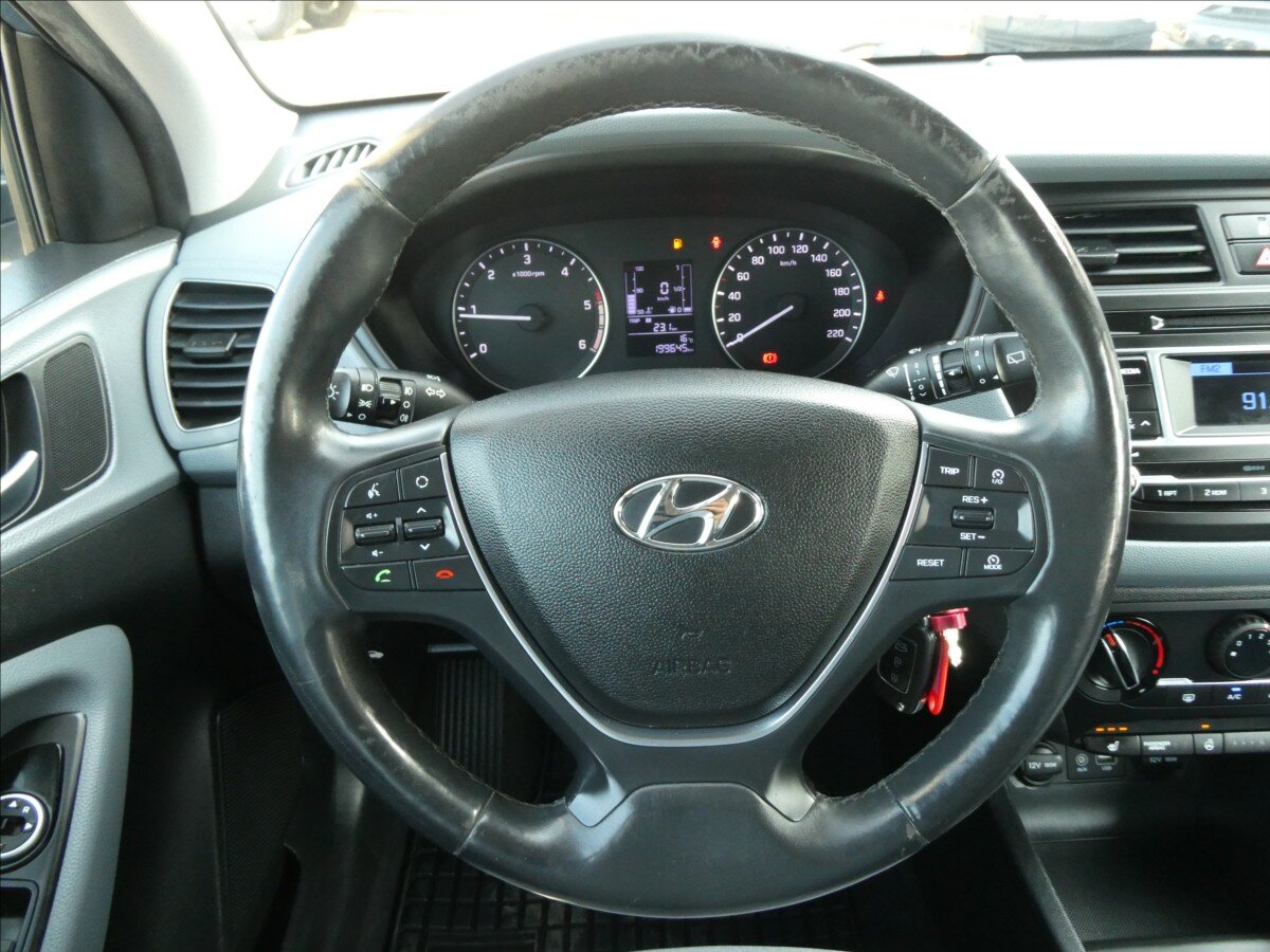 Hyundai i20 Hatchback 1,1 l 55 kw