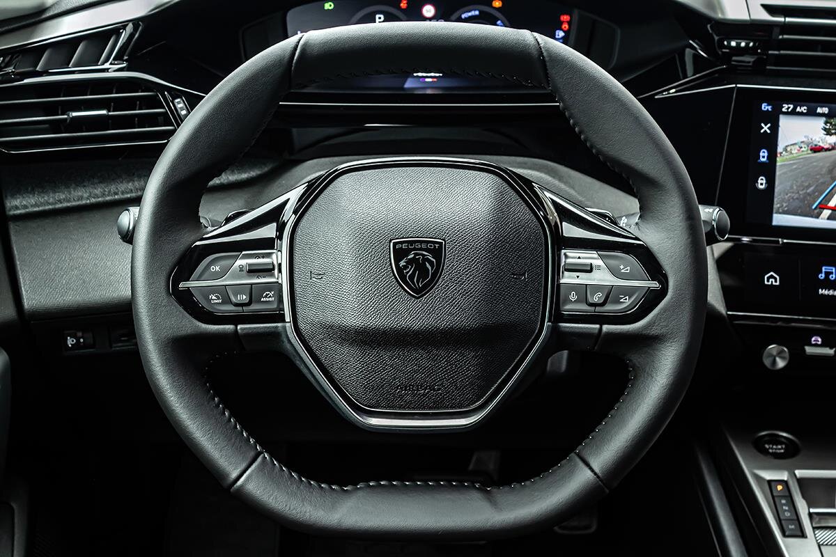 Peugeot 308 Kombi 1,2 l 107 kw