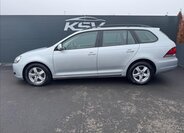 Volkswagen Golf Kombi 1,6 l 77 kw