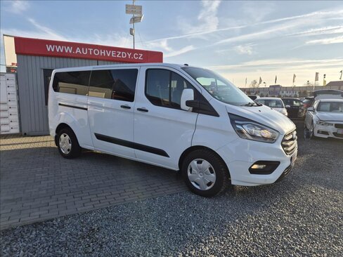 Ford Tourneo Custom MPV 2,0 l 96 kw