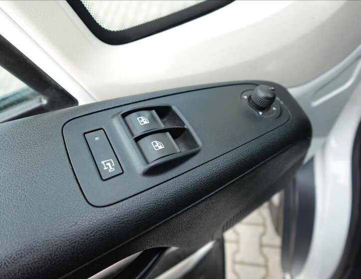 Peugeot Boxer Ostatní 2,0 l 96 kw