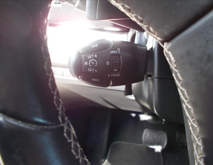 Peugeot Traveller MPV 2,0 l 130 kw