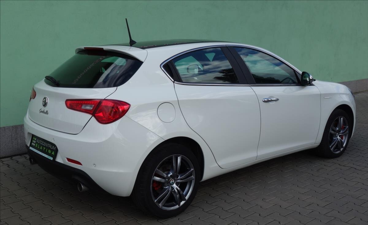 Alfa Romeo Giulietta Hatchback 2,0 l 128 kw