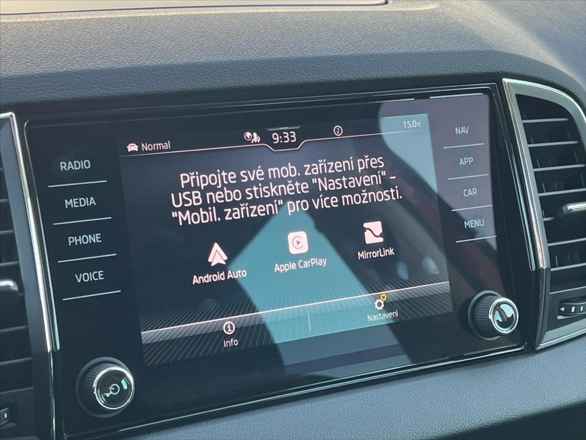 Škoda Karoq SUV / Terénní 1,5 l 110 kw