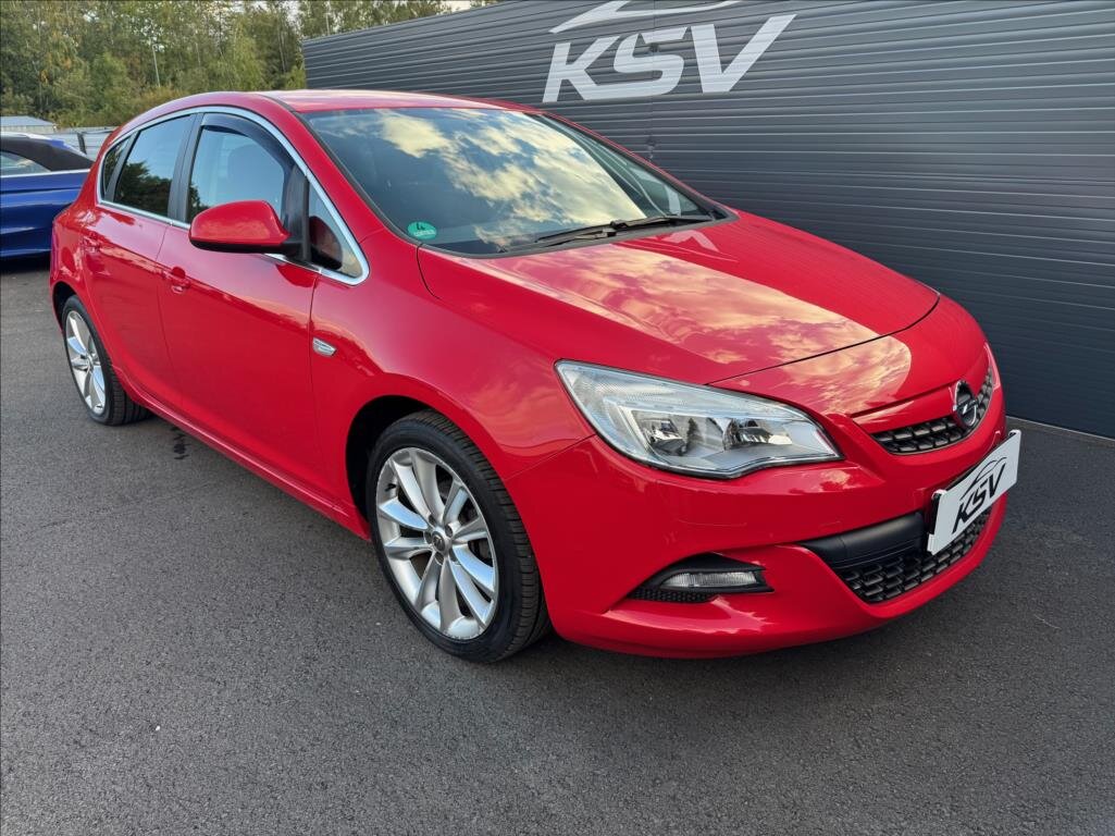 Opel Astra Hatchback 1,4 l 103 kw