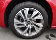 DS Automobiles DS4 Hatchback 1,6 l 88 kw