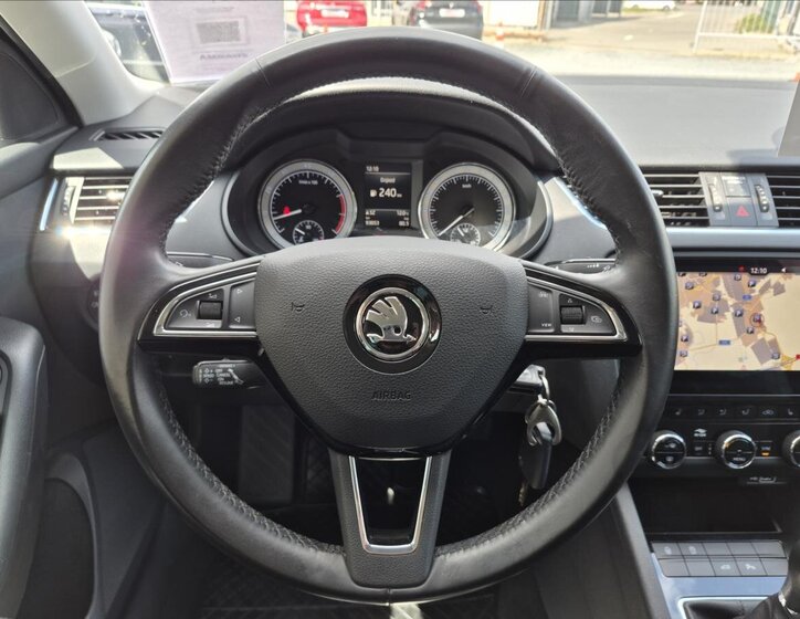 Škoda Octavia Kombi 1,5 l 110 kw