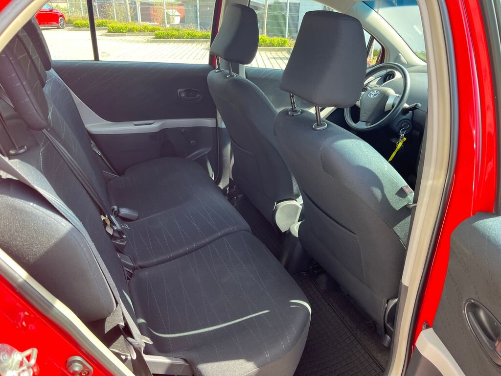 Toyota Yaris Hatchback 1,3 l 64 kw
