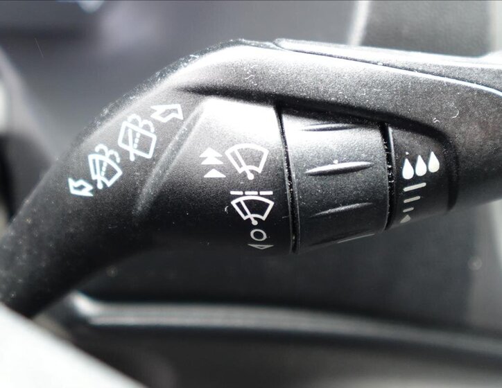 Ford Transit Custom Ostatní 2,0 l 77 kw