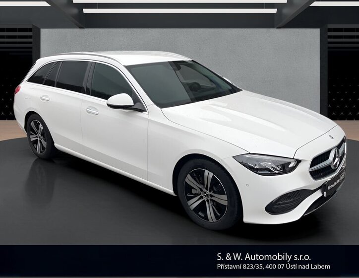 Mercedes-Benz Třídy C Kombi 2,0 l 120 kw