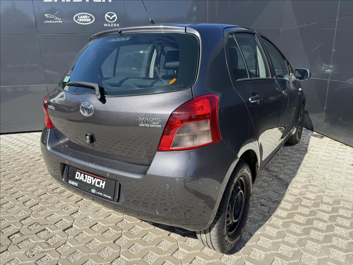 Toyota Yaris Hatchback 1,4 l 66 kw