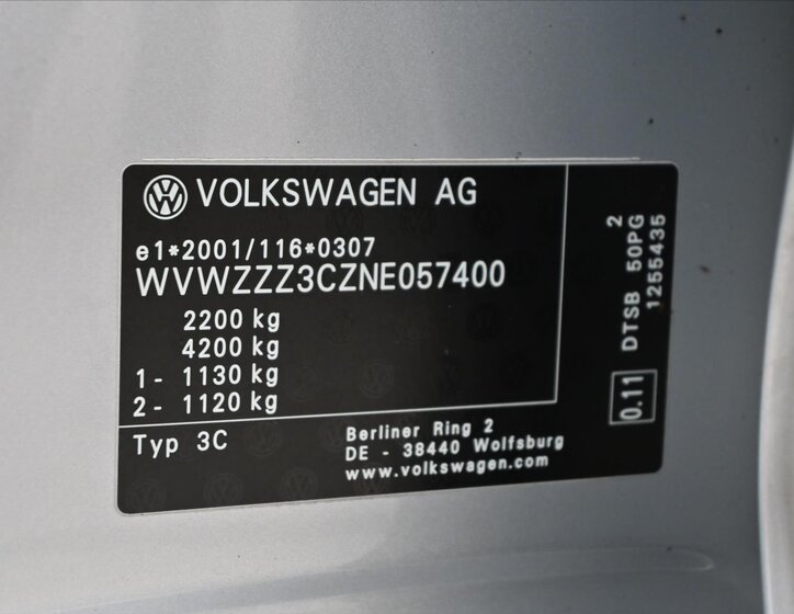 Volkswagen Passat 12