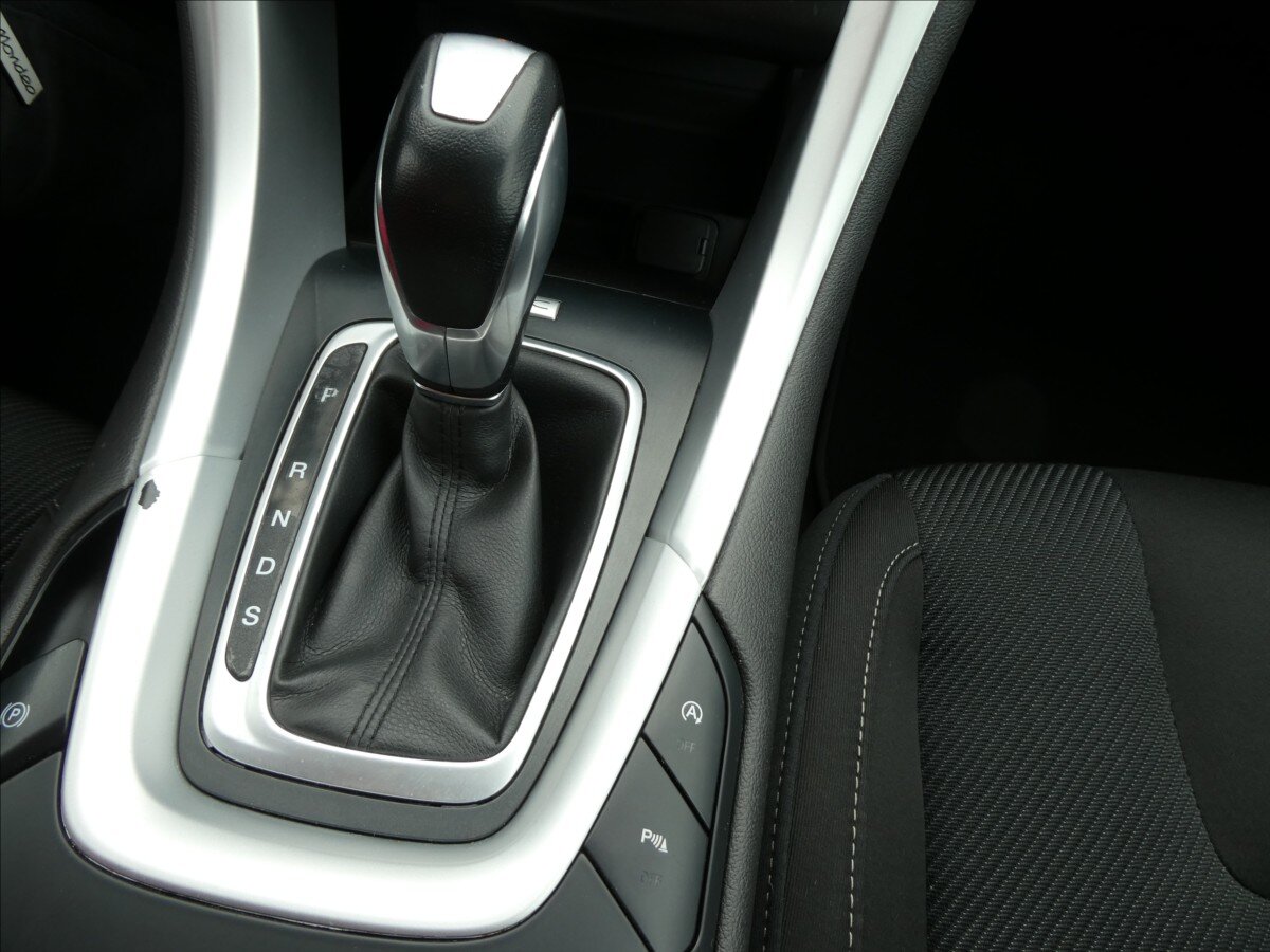 Ford Mondeo Kombi 2,0 l 110 kw