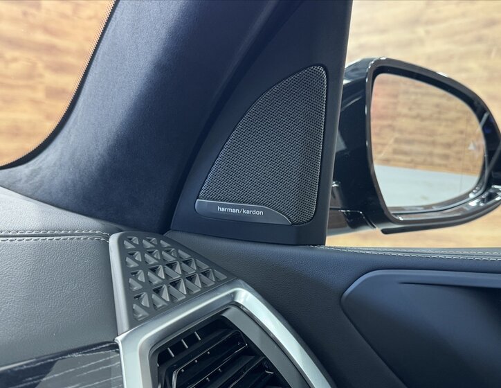 BMW X5 SUV / Terénní 3,0 l 250 kw