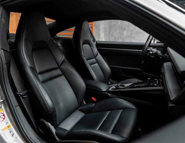 Porsche 911 Kupé 3,0 l 283 kw