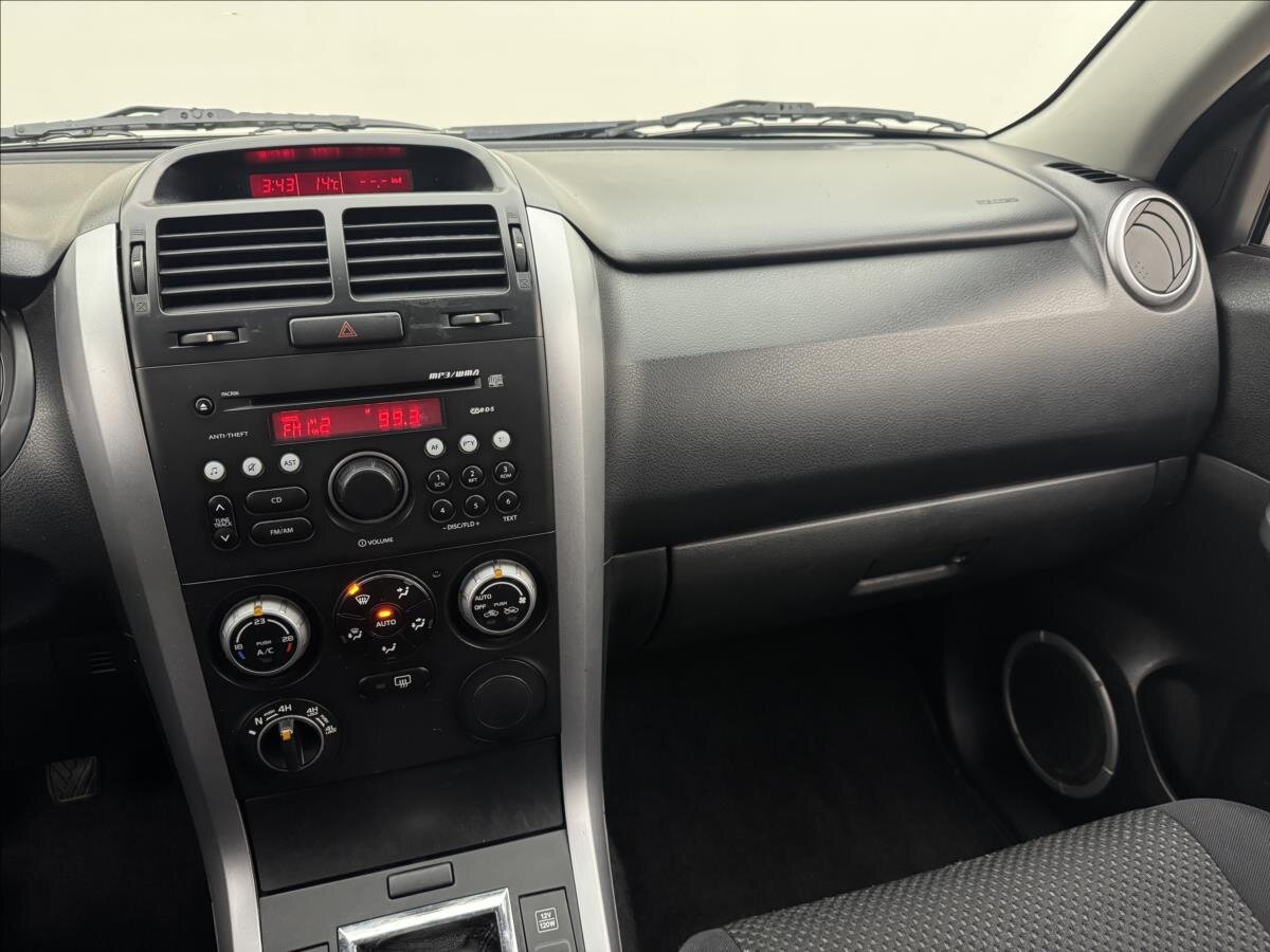 Suzuki Grand Vitara SUV / Terénní 1,9 l 95 kw
