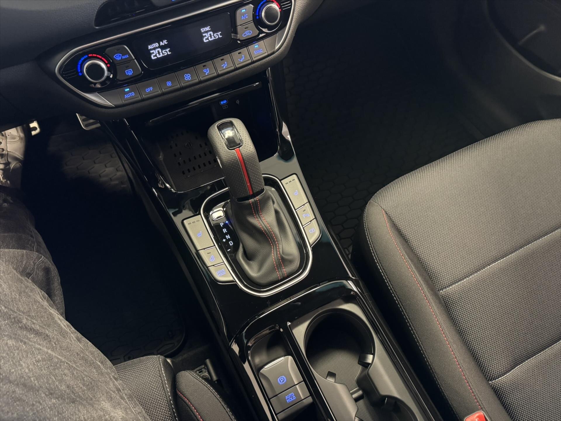 Hyundai i30 Liftback 1,5 l 103 kw