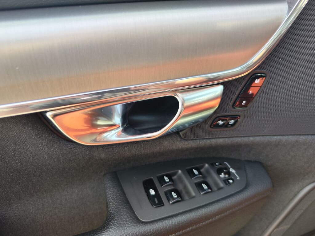 Volvo V90 Kombi 2,0 l 140 kw