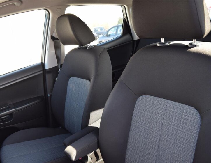 KIA Venga Kombi 1,4 l 66 kw