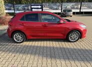 KIA Rio 8