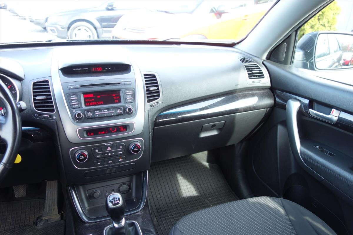 KIA Sorento SUV 2,2 l 145 kw