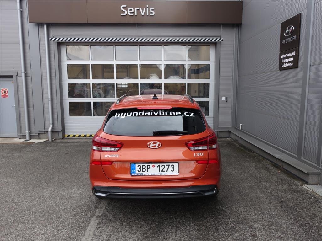Hyundai i30 Kombi 998,0 84 kw
