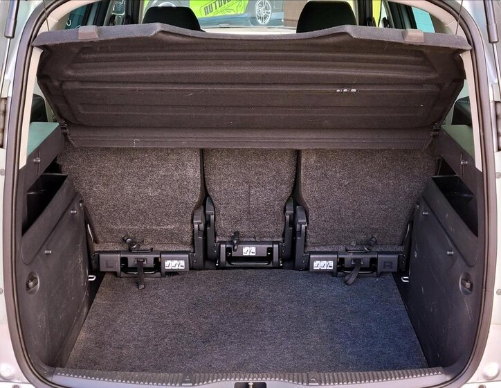 Škoda Roomster MPV 1,2 l 63 kw