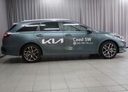 KIA Ceed 4