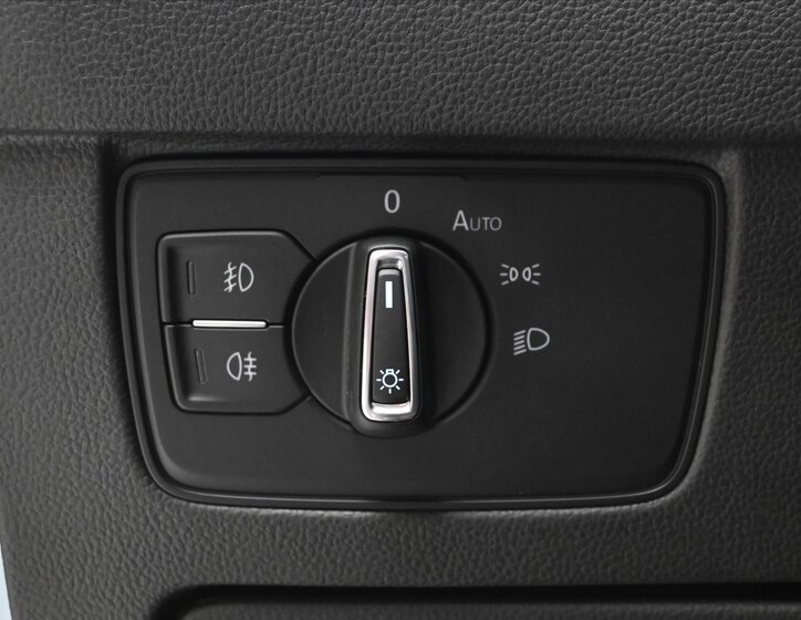 Volkswagen Passat 24