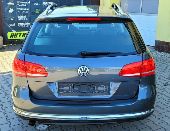 Volkswagen Passat Kombi 1,4 l 90 kw